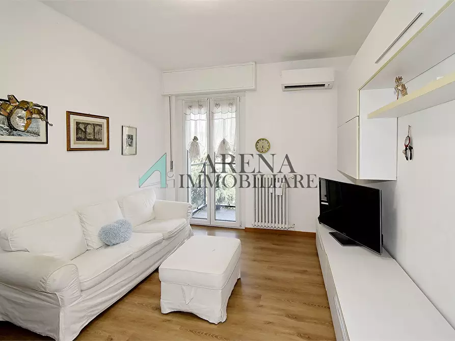 Immagine 1 di Appartamento in vendita  85 a Milano