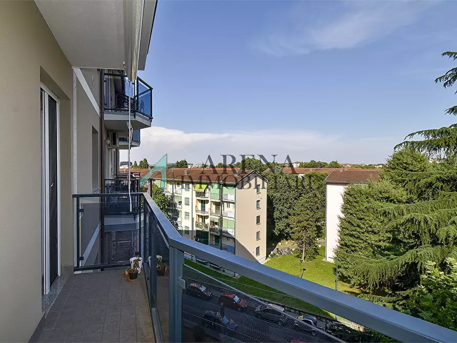 Immagine 6 di Appartamento in vendita  85 a Milano