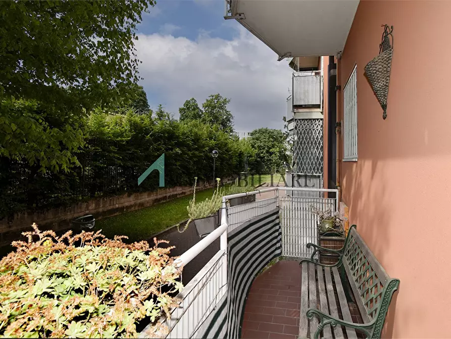 Immagine 3 di Appartamento in vendita  10 a Milano