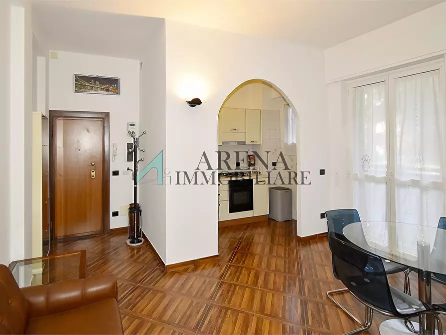 Immagine 5 di Appartamento in vendita  21 a Milano