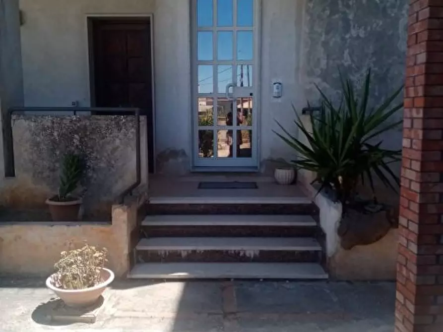 Immagine 4 di Casa semindipendente in vendita  a Trapani