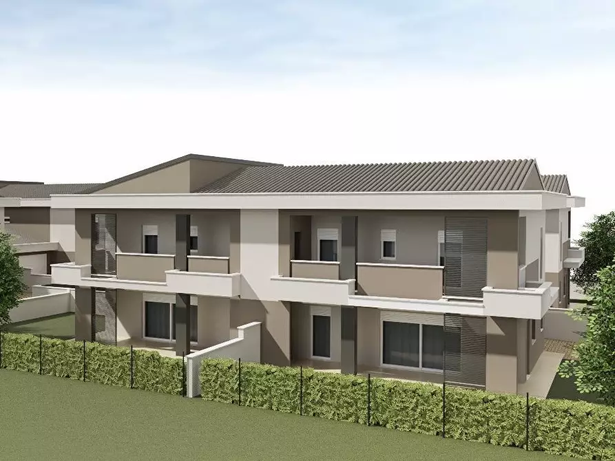 Immagine 1 di Villa in vendita  a Foligno
