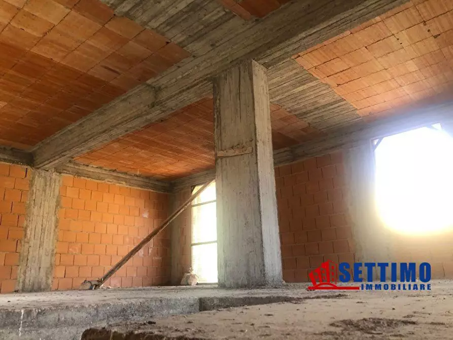 Immagine 7 di Villa in vendita  a Savoca