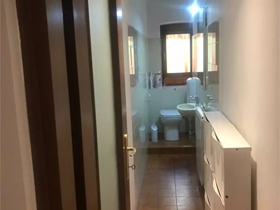 Immagine 4 di Appartamento in affitto  35 a Trieste