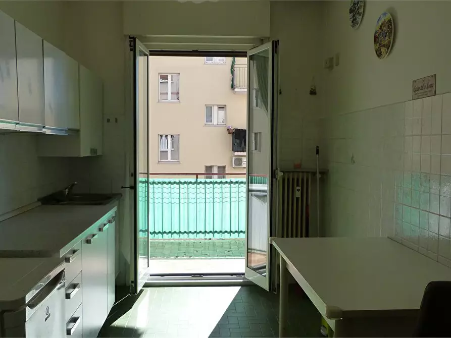 Immagine 4 di Appartamento in vendita  29 a Trieste