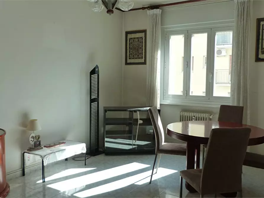 Immagine 9 di Appartamento in vendita  29 a Trieste