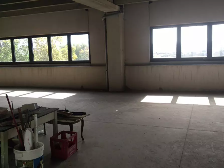 Immagine 7 di Capannone industriale in vendita  13 a Trieste
