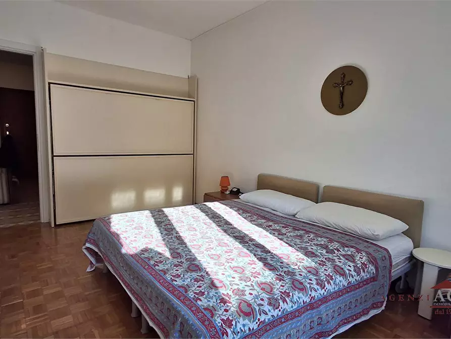 Immagine 8 di Appartamento in vendita  a Bordighera