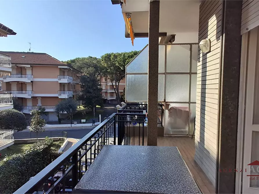 Immagine 1 di Appartamento in vendita  a Bordighera
