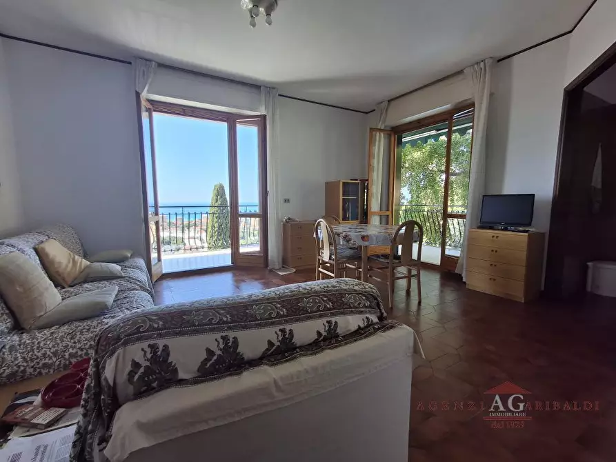 Immagine 4 di Appartamento in vendita  a Bordighera