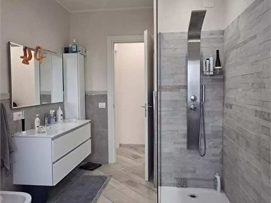 Immagine 9 di Appartamento in vendita  20 a Bordighera