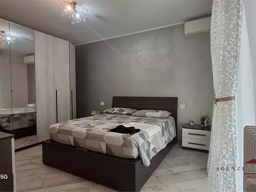 Immagine 5 di Appartamento in vendita  20 a Bordighera
