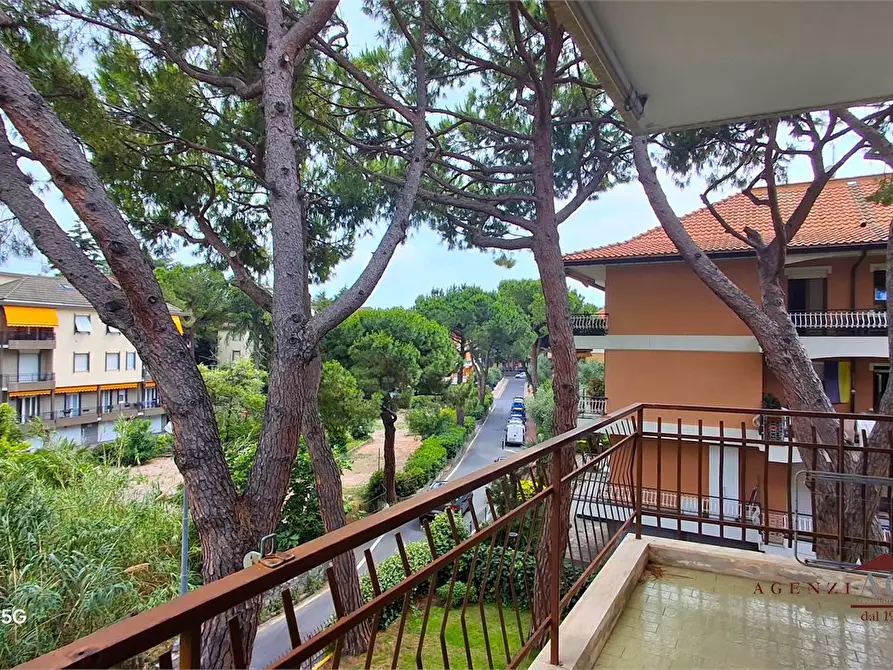 Immagine 2 di Appartamento in vendita  20 a Bordighera