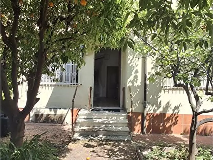 Immagine 1 di Casa indipendente in vendita  a Bordighera