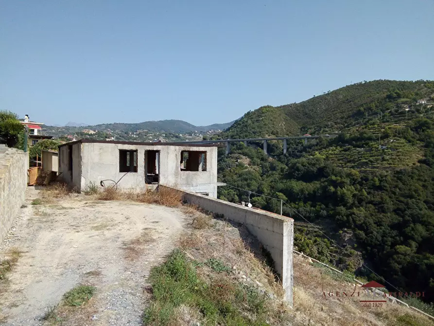 Immagine 2 di Terreno edificabile in vendita  a Bordighera