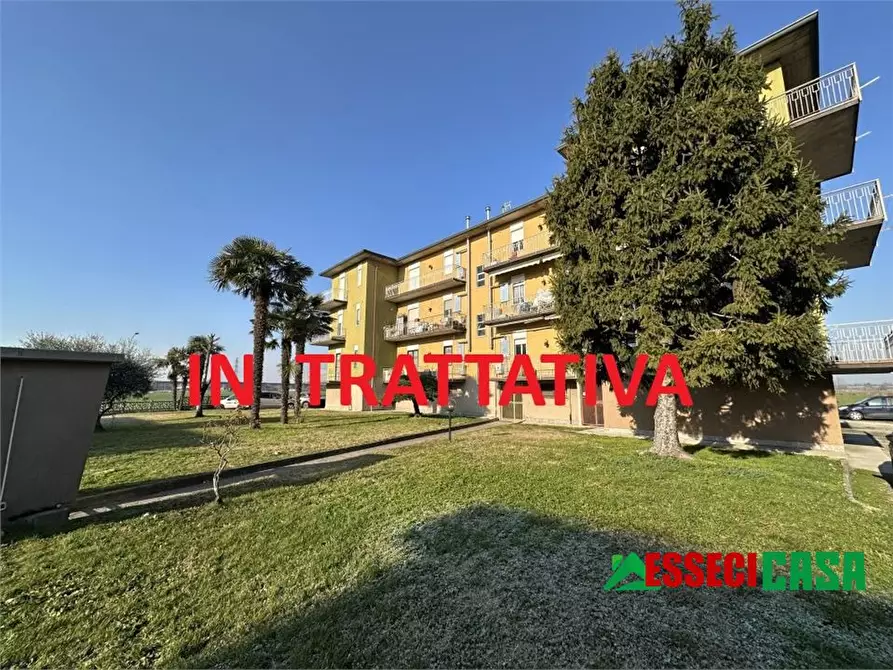 Immagine 1 di Appartamento in vendita  a Casirate D'adda