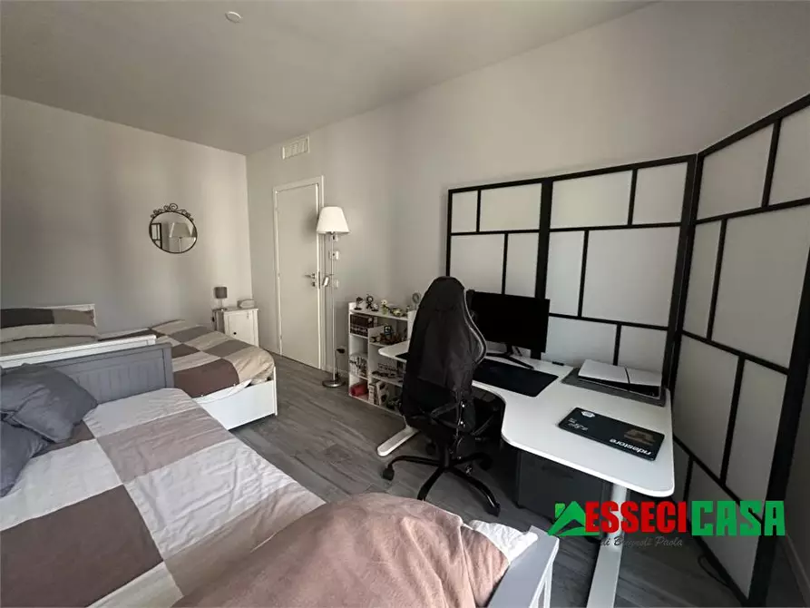 Immagine 10 di Appartamento in vendita  a Treviglio
