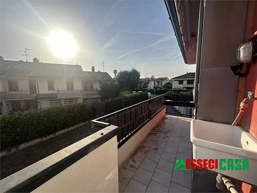 Immagine 10 di Appartamento in vendita  a Casirate D'adda