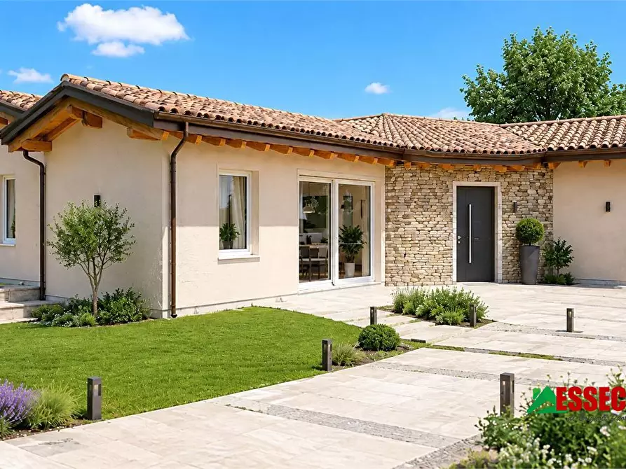 Immagine 9 di Villa in vendita  a Cassano D'adda