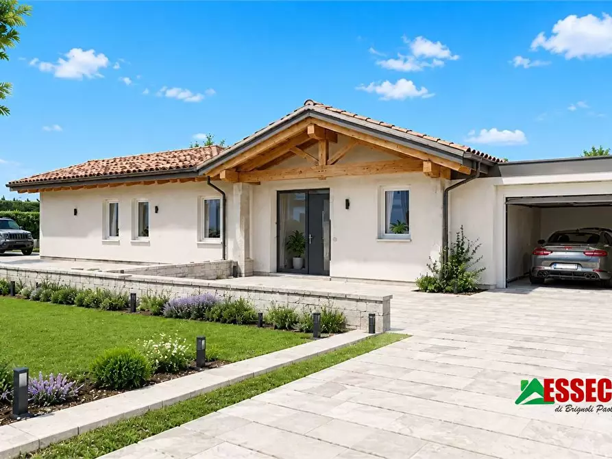 Immagine 8 di Villa in vendita  a Cassano D'adda