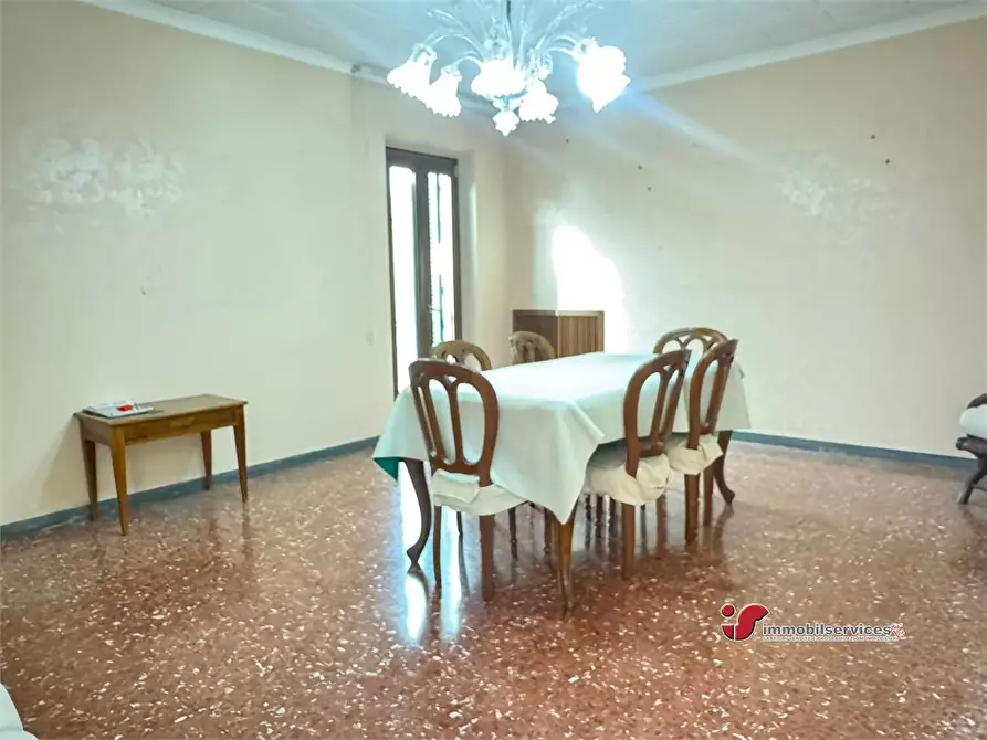 Immagine 10 di Appartamento in vendita  a Roma