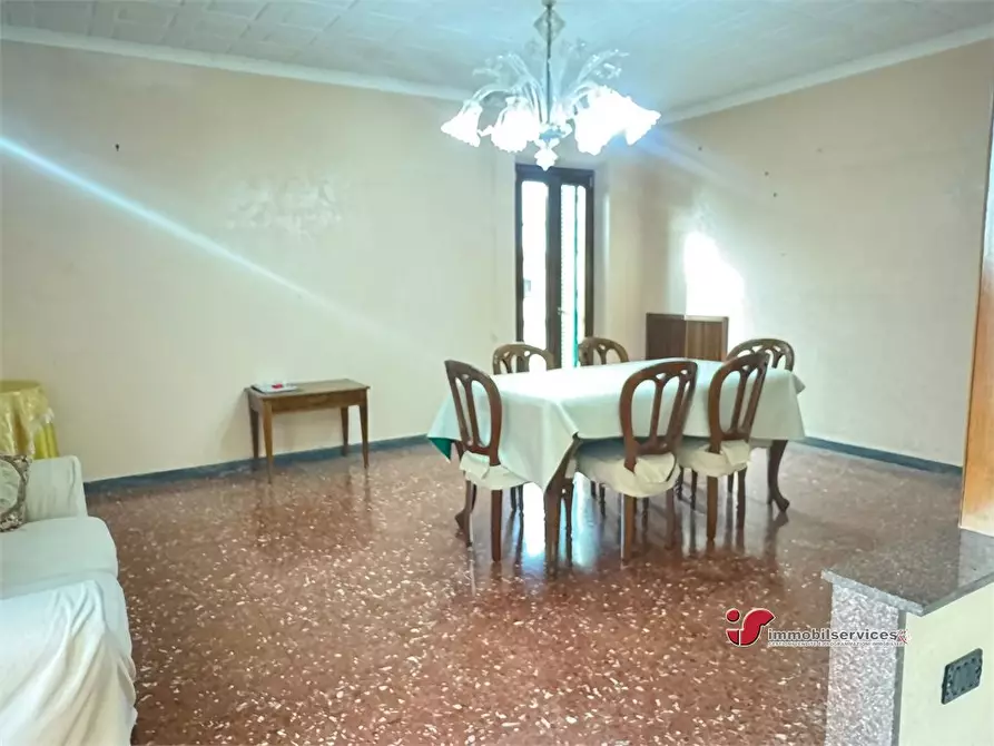 Immagine 3 di Appartamento in vendita  a Roma