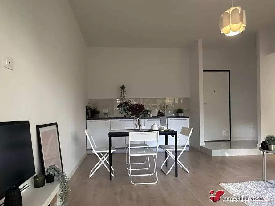 Immagine 3 di Appartamento in vendita  a Roma