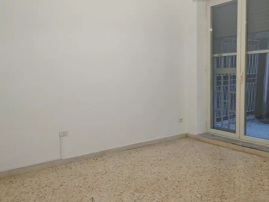 Immagine 4 di Appartamento in affitto  81 a Napoli