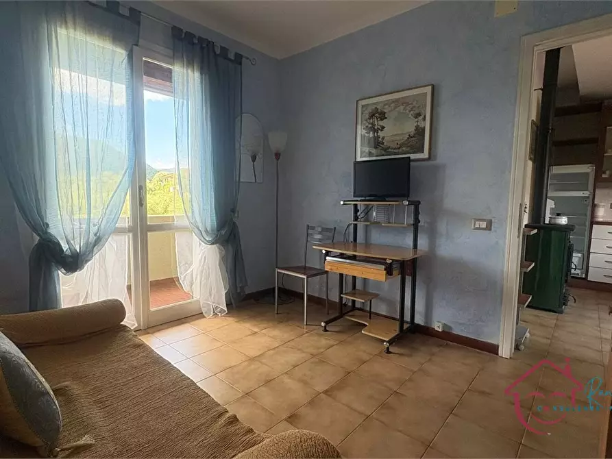 Immagine 10 di Appartamento in vendita  16 a Casanova Lerrone
