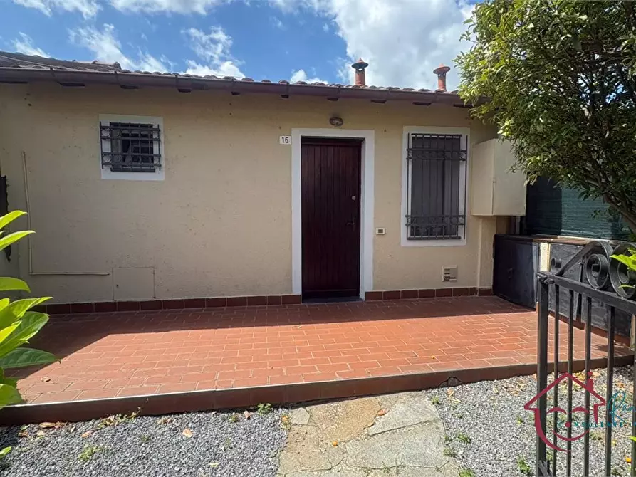 Immagine 3 di Appartamento in vendita  16 a Casanova Lerrone