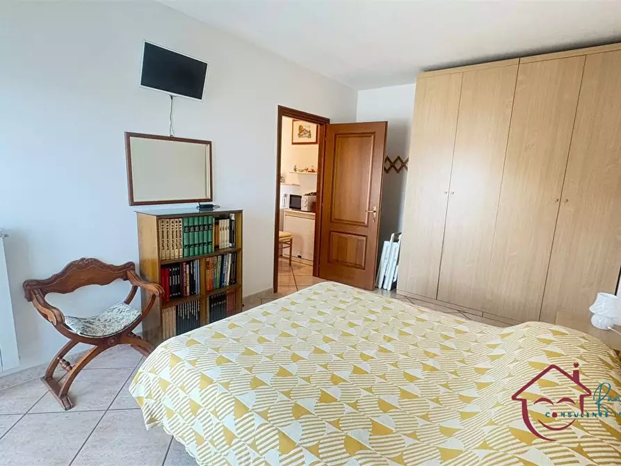 Immagine 10 di Appartamento in vendita  a Villanova D'albenga