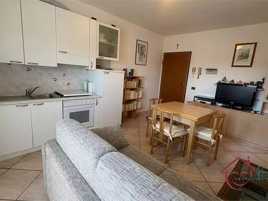 Immagine 2 di Appartamento in vendita  a Villanova D'albenga