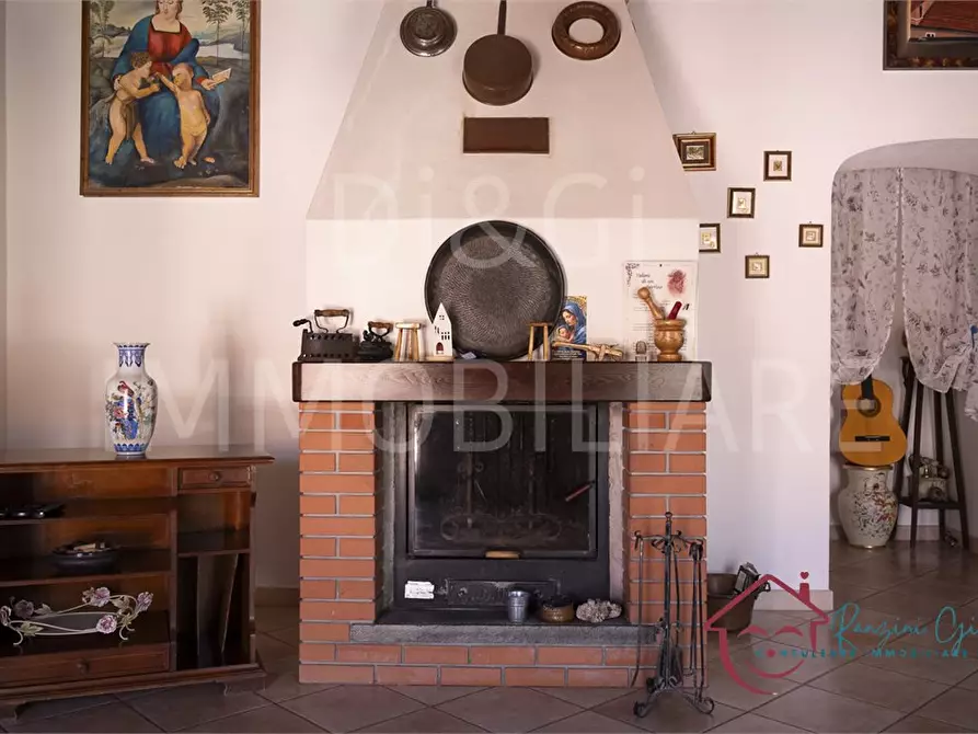 Immagine 6 di Casa semindipendente in vendita  12 a Aquila D'arroscia