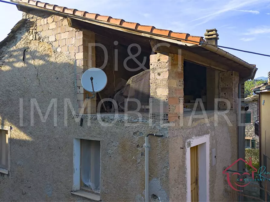 Immagine 1 di Rustico / casale in vendita  15 a Garlenda