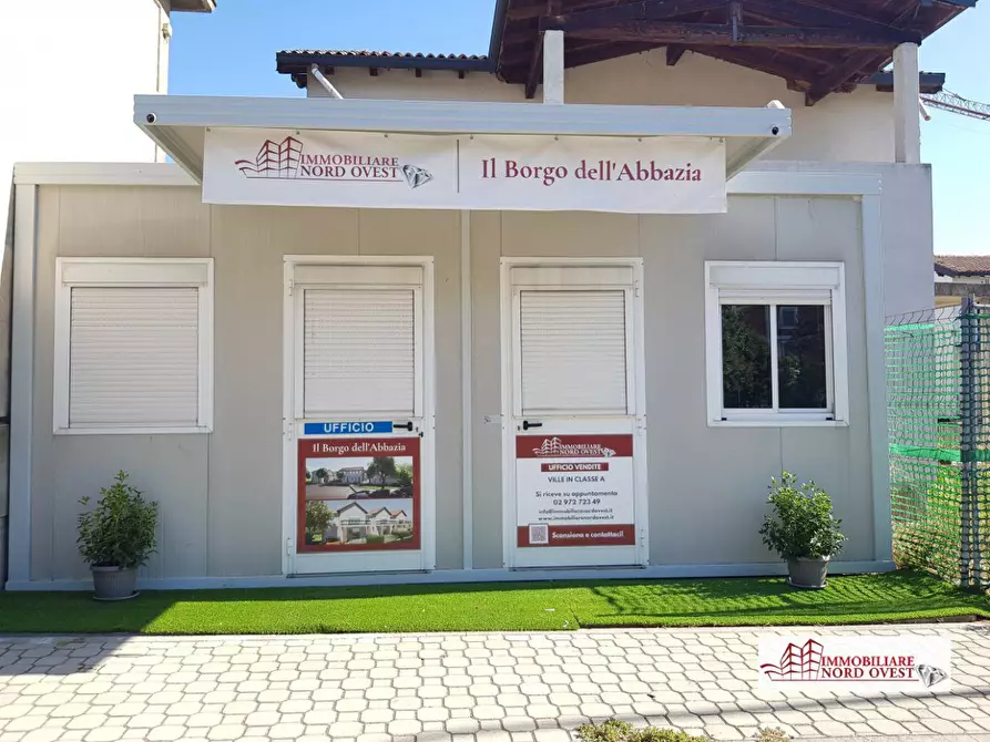 Immagine 7 di Villa in vendita  a Abbiategrasso