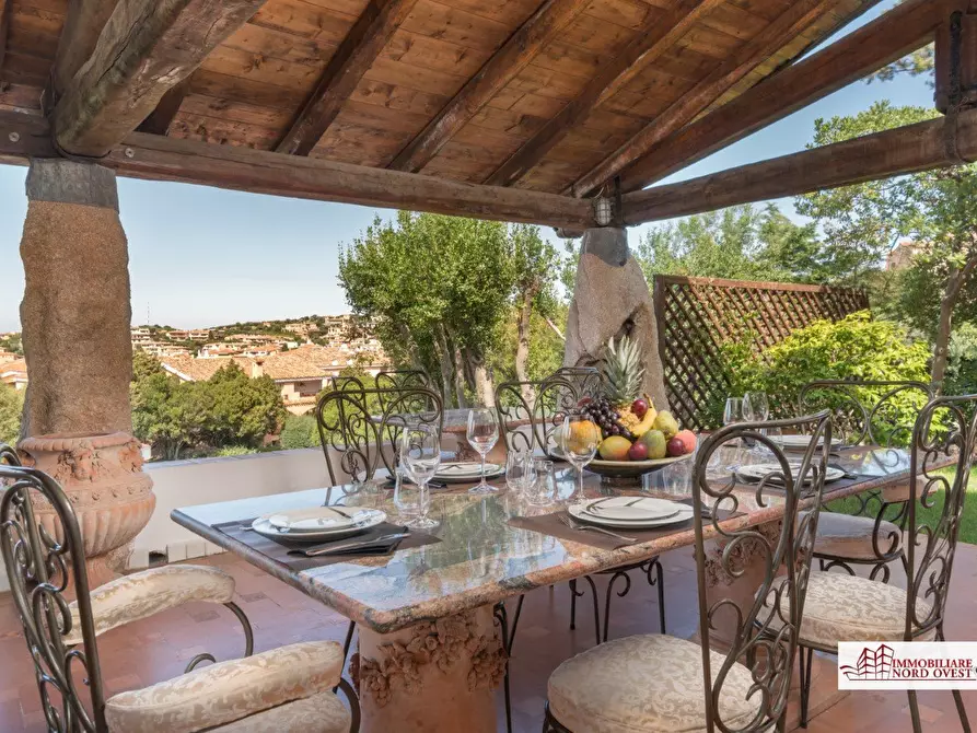 Immagine 2 di Villa in affitto  2 a Arzachena