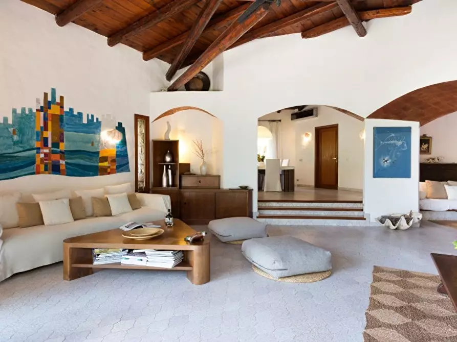 Immagine 4 di Villa in affitto  a Arzachena