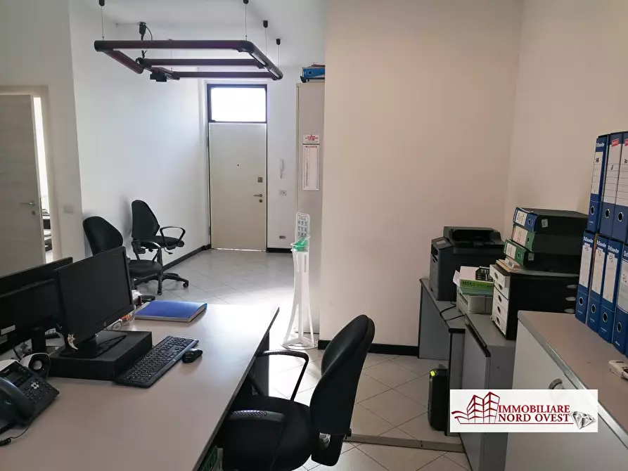 Immagine 3 di Ufficio in affitto  33 a Settimo Milanese