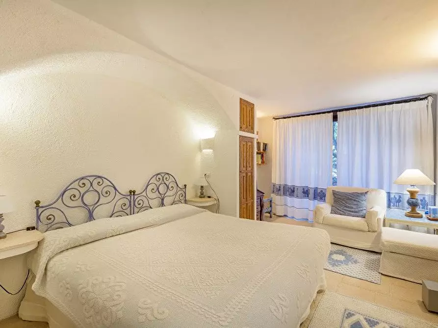 Immagine 8 di Villa in affitto  a Arzachena