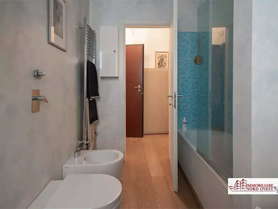 Immagine 3 di Appartamento in vendita  snc a Milano
