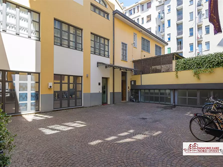 Immagine 7 di Appartamento in vendita  snc a Milano