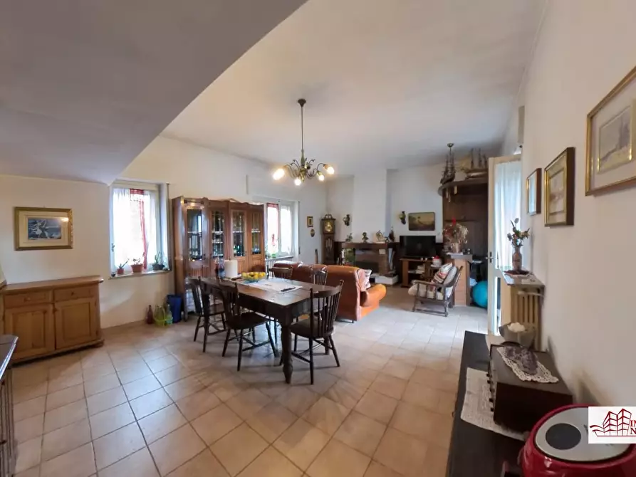 Immagine 3 di Appartamento in vendita  60 a Casorezzo