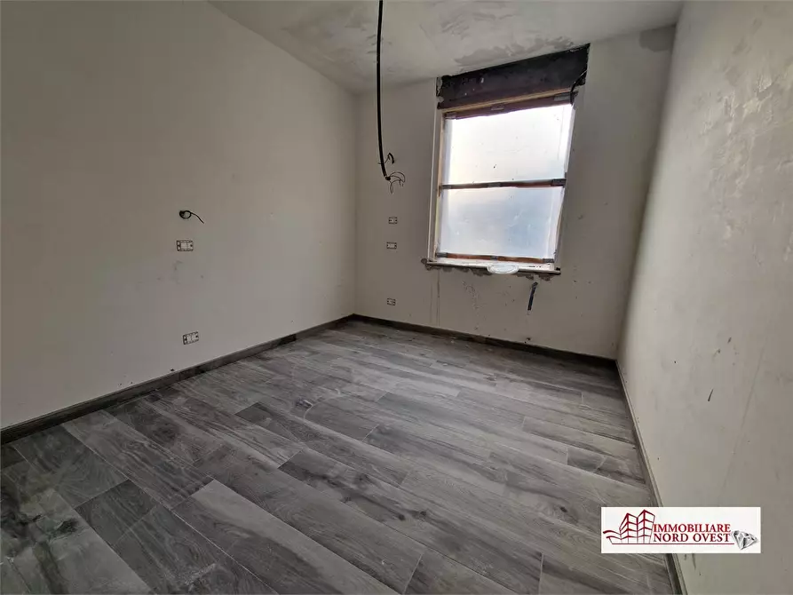 Immagine 10 di Appartamento in vendita  snc a Vittuone