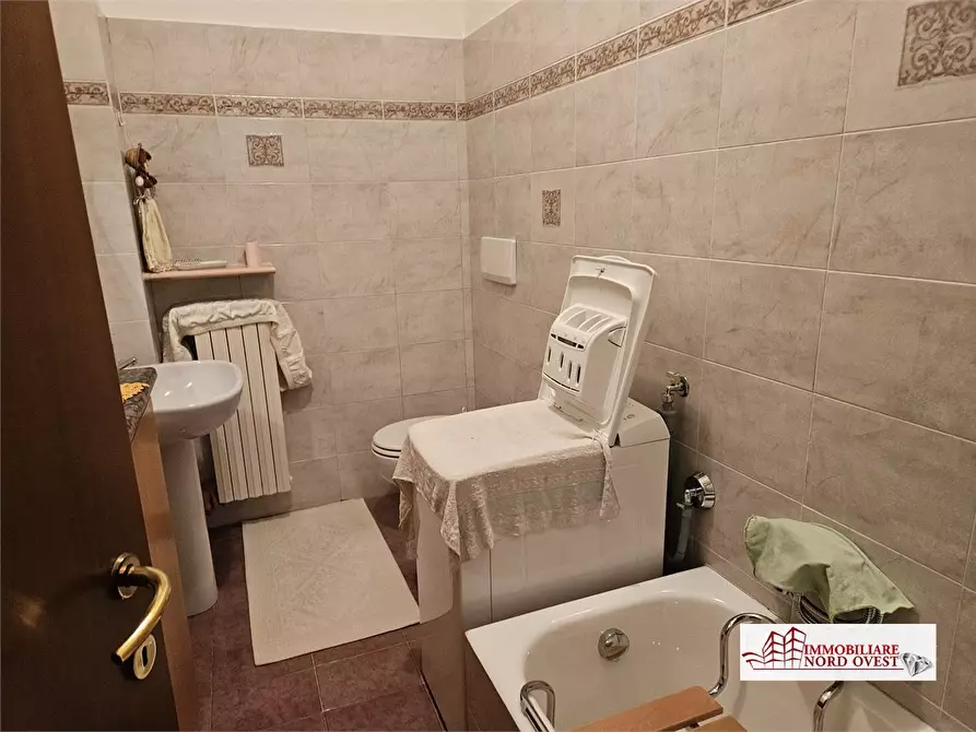 Immagine 9 di Appartamento in vendita  17 a Vittuone