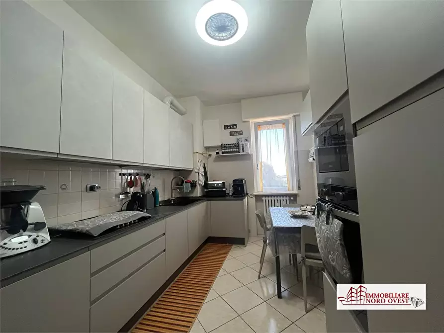 Immagine 10 di Appartamento in vendita  4 a Vittuone