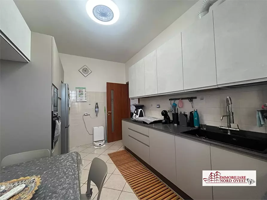 Immagine 8 di Appartamento in vendita  4 a Vittuone
