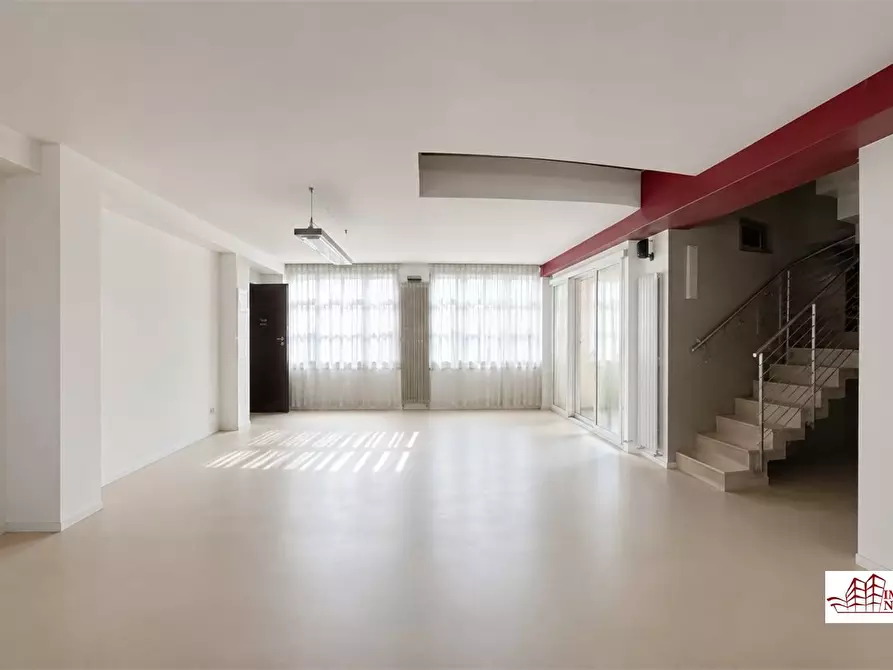 Immagine 4 di Appartamento in vendita  snc a Milano