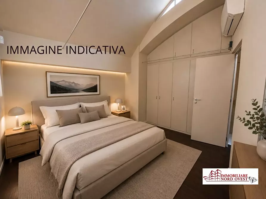 Immagine 10 di Appartamento in vendita  snc a Milano