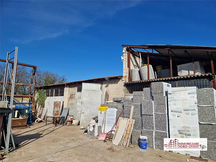 Immagine 2 di Capannone industriale in vendita  snc a Settimo Milanese