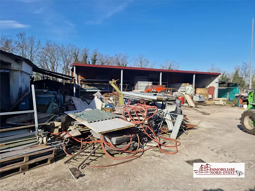 Immagine 8 di Capannone industriale in vendita  snc a Settimo Milanese
